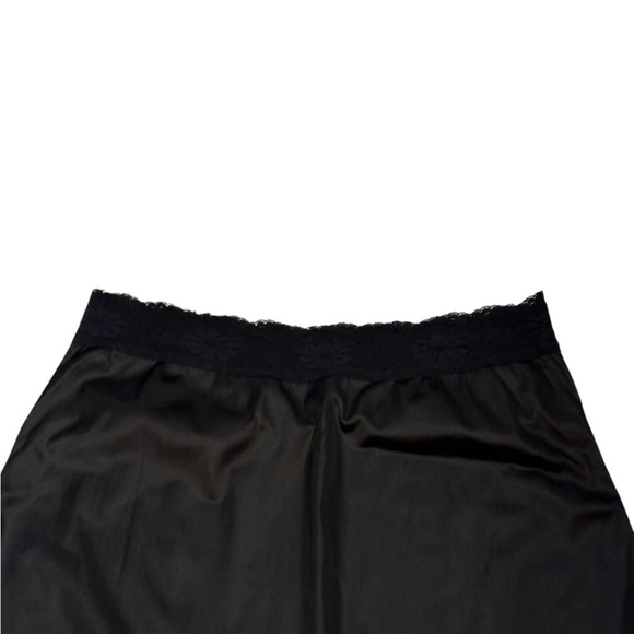 Black Lace Trim Slip - Picture 2 of 3